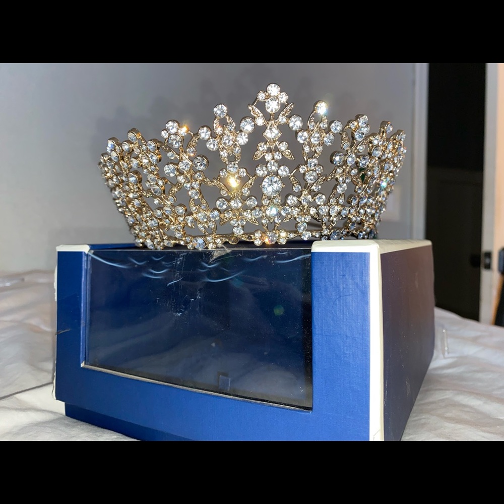 Quince crown